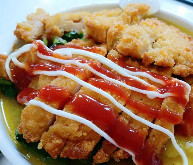 双拼大鸡排+热狗+3素+米饭