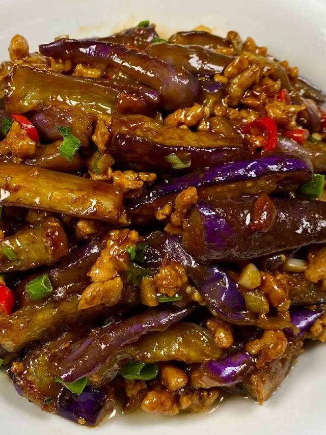 肉末茄子/烤排双皮饭