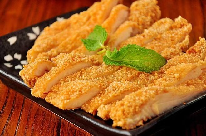 香辣大鸡排+热狗+3素+米饭