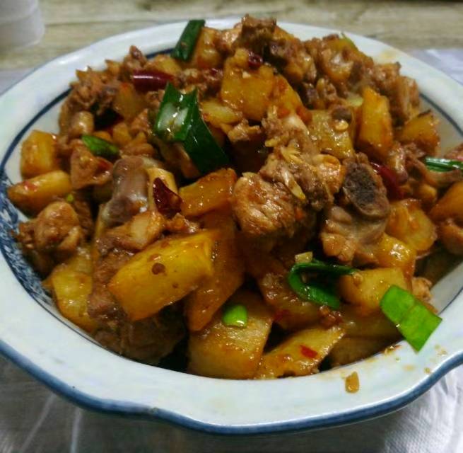 土豆烧鸡
