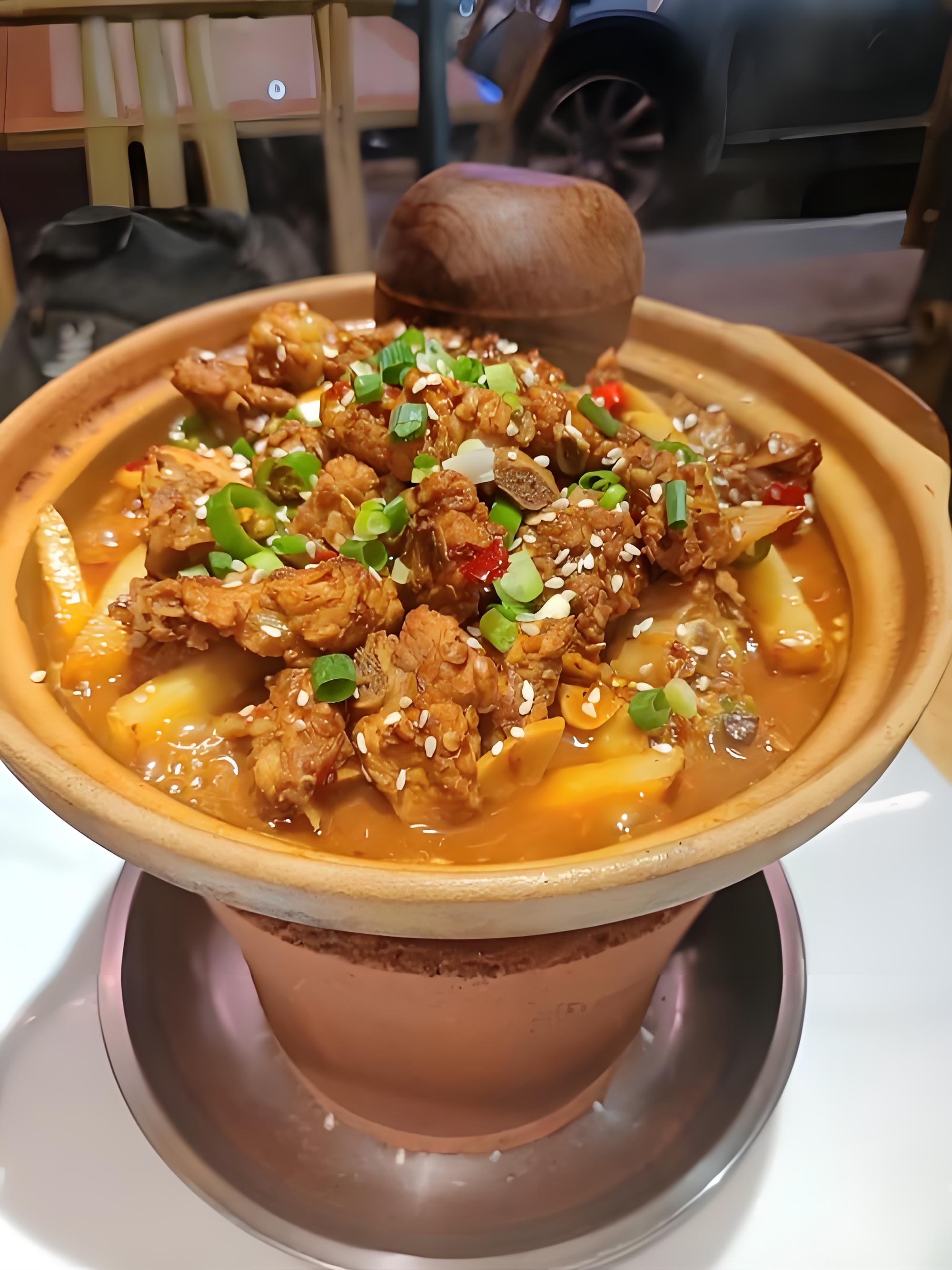 排骨煲+五素+米饭