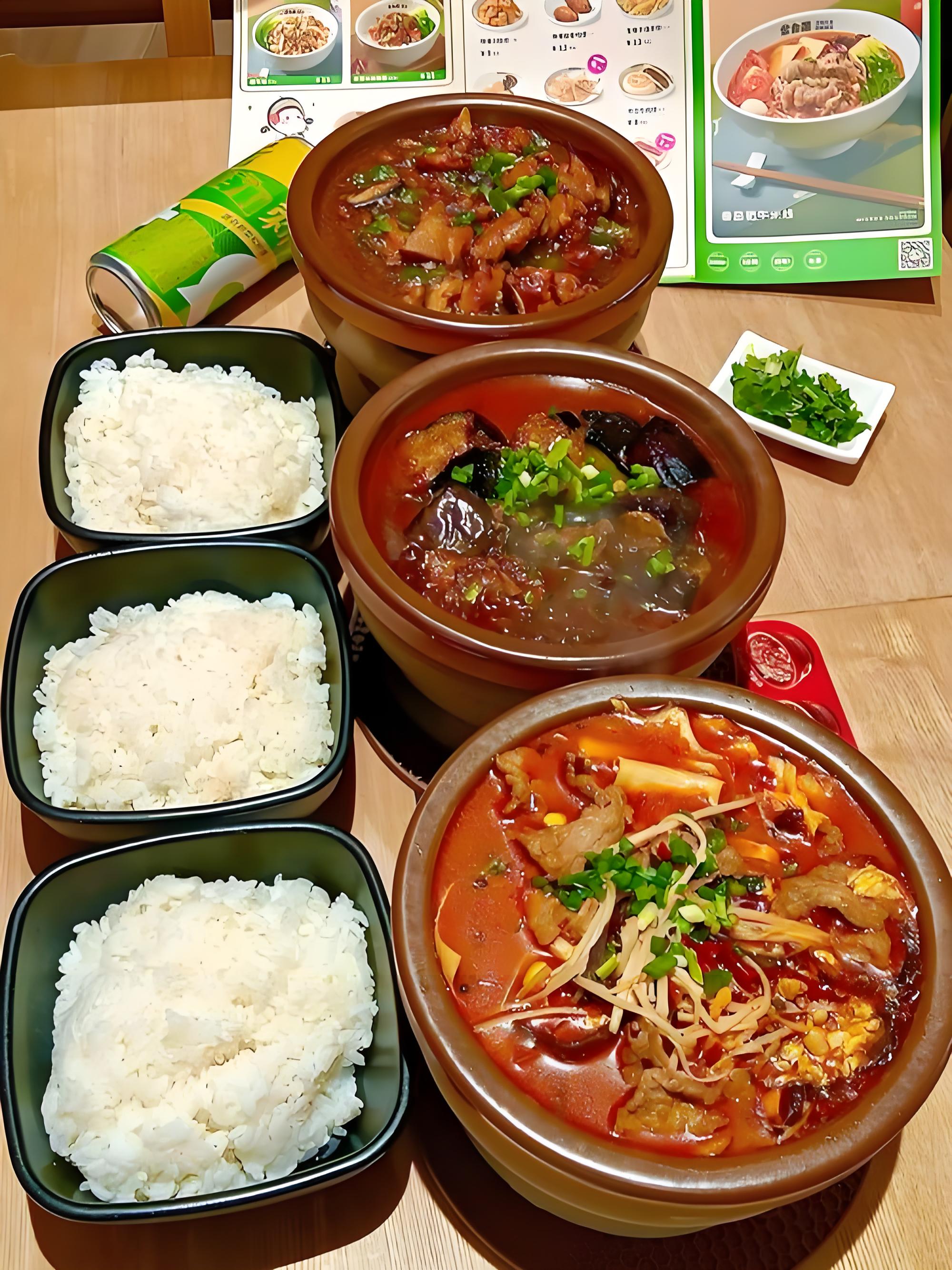 招牌砂锅牛肉粉条+米饭