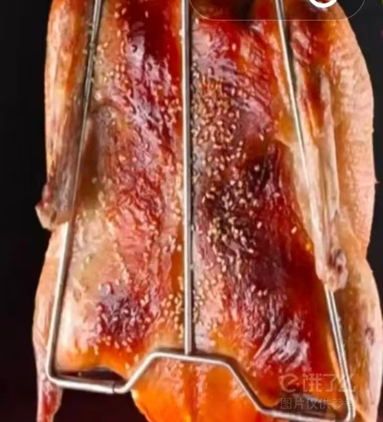 烤鸭+黑椒牛柳+米饭素菜
