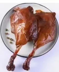 酱鸭腿+卤鸭肠+米饭素菜
