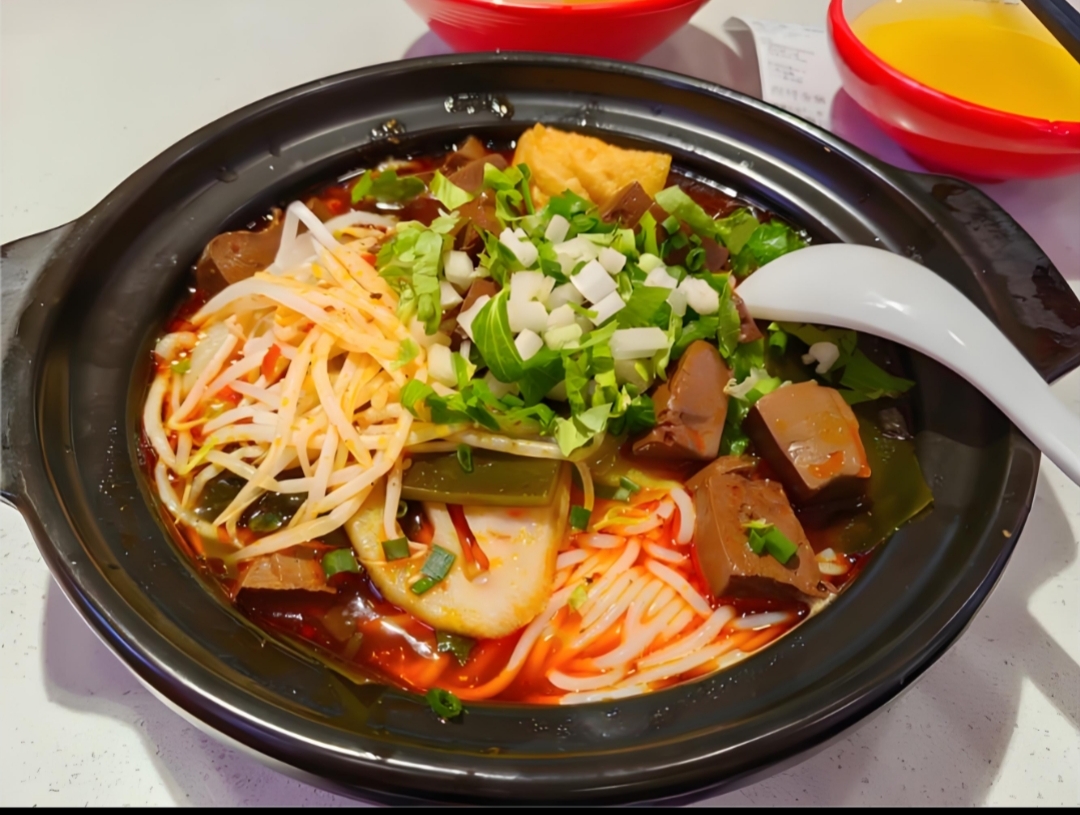 番茄酥肉米线/土豆粉