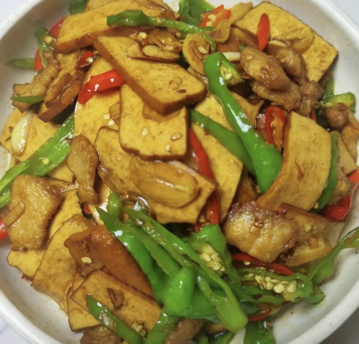 回锅肉炒香干